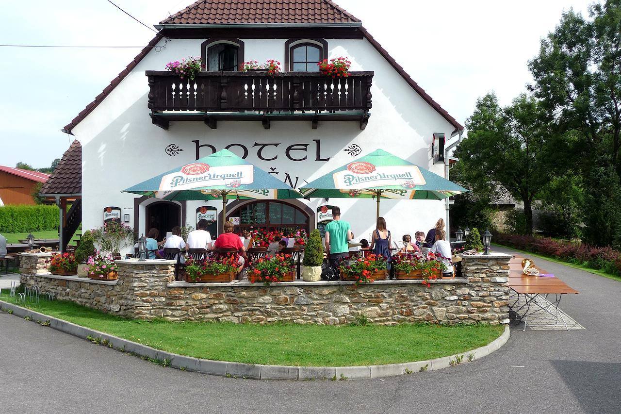 Hotel Jiricna Sušice Dış mekan fotoğraf